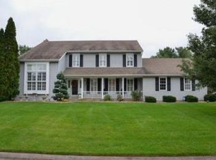 52320 Clarendon Hills Dr, Granger, IN