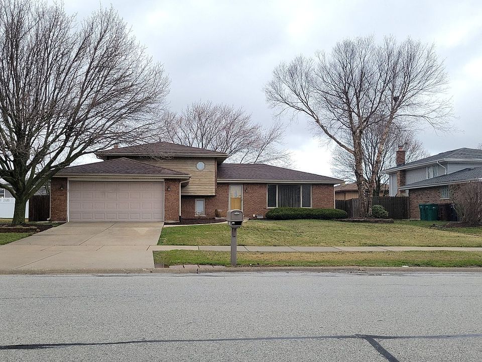 1st image of 8018 157th St
