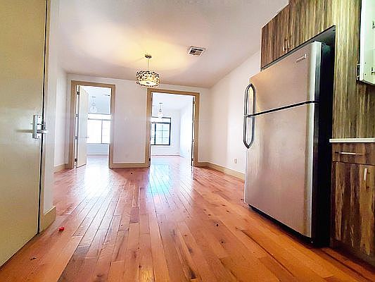 5th image of 236 Boerum St #2