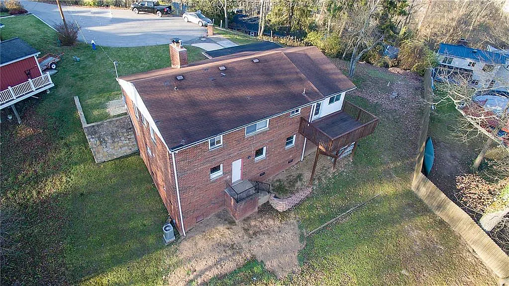 4 bed, 1853 sqft, $2,000 — Photo 1