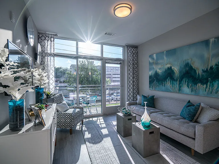 Link Apartments Glenwood South — Photo 2