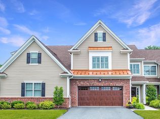 3 Whitney Farm Pl #3, Morristown, NJ 07960