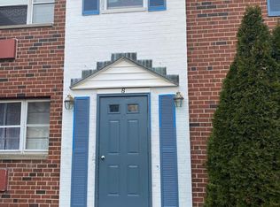 8 Colonial Dr APT D, Rocky Hill, CT 06067