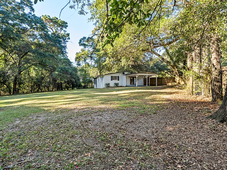 1005 Oakland Dr — Photo 15