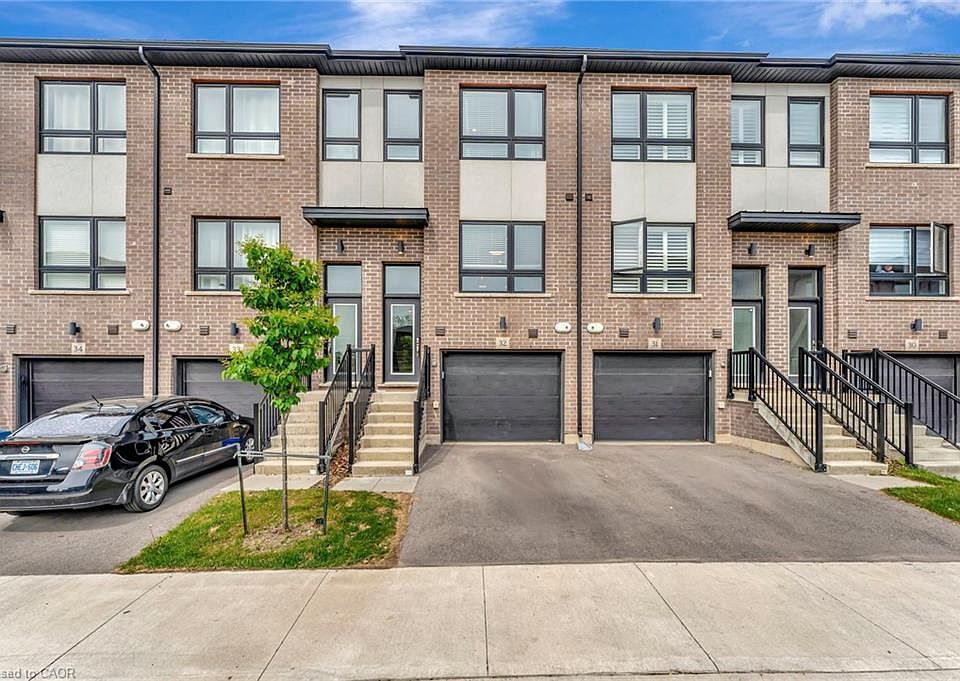 1st image of 720 Grey St #32