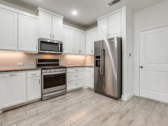 2nd image of 2657 High Cotton Ln