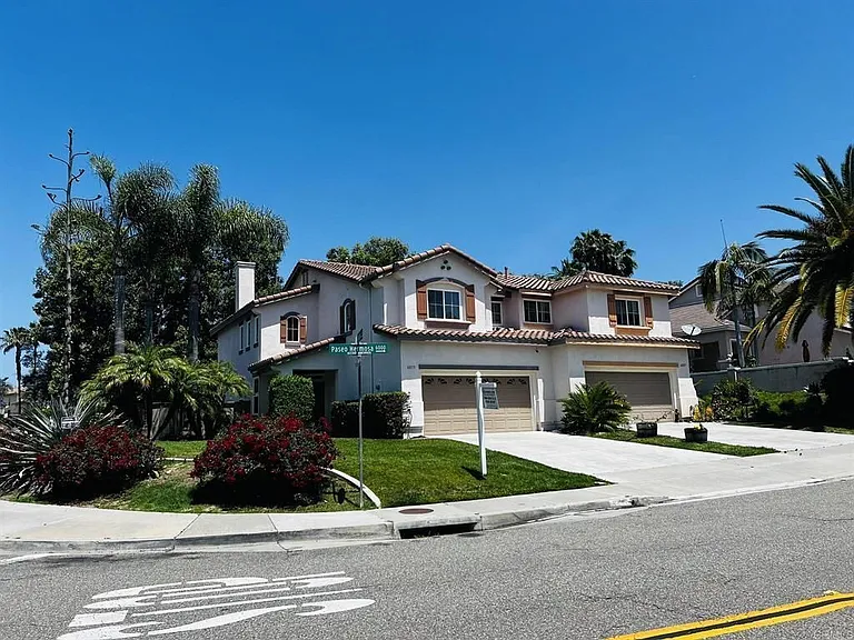 6033 Paseo Hermosa — Photo 12