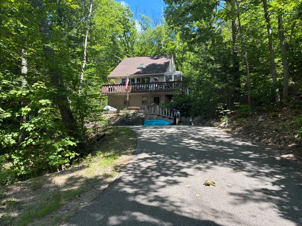 5 Chocorua View Dr, Madison, NH 03849