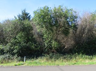 565 Volans Ave SW, Ocean Shores, WA