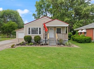 706 Kent St, New Albany, IN 47150