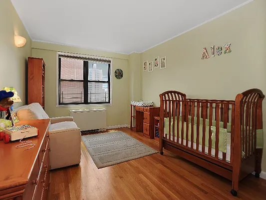 Sold by Sotheby's International Realty | media 7