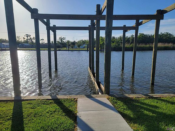 2nd image of 6320 Bayouside Dr
