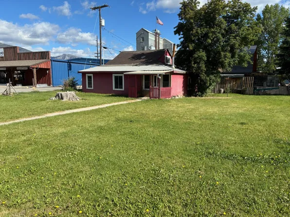 208 Marcus St, Hamilton, MT 59840