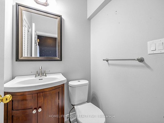 5th image of 101 Downey Cir