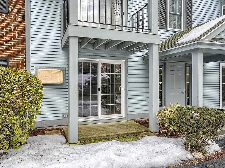 14 Northbrook Dr — Photo 9