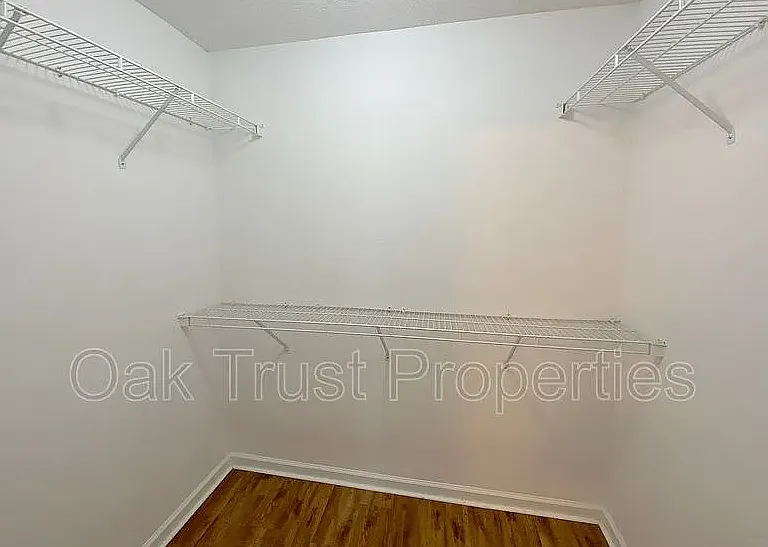407 Catawba Dr — Photo 6
