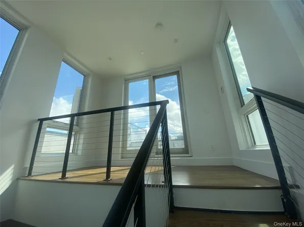 109-19 72nd Road #PH7F, Forest Hills, NY 11375