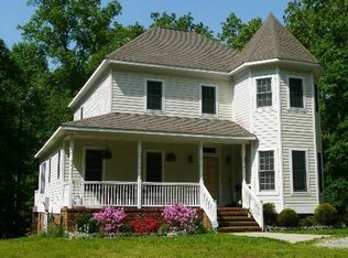 485 Parr Dr, Tappahannock, VA 22560