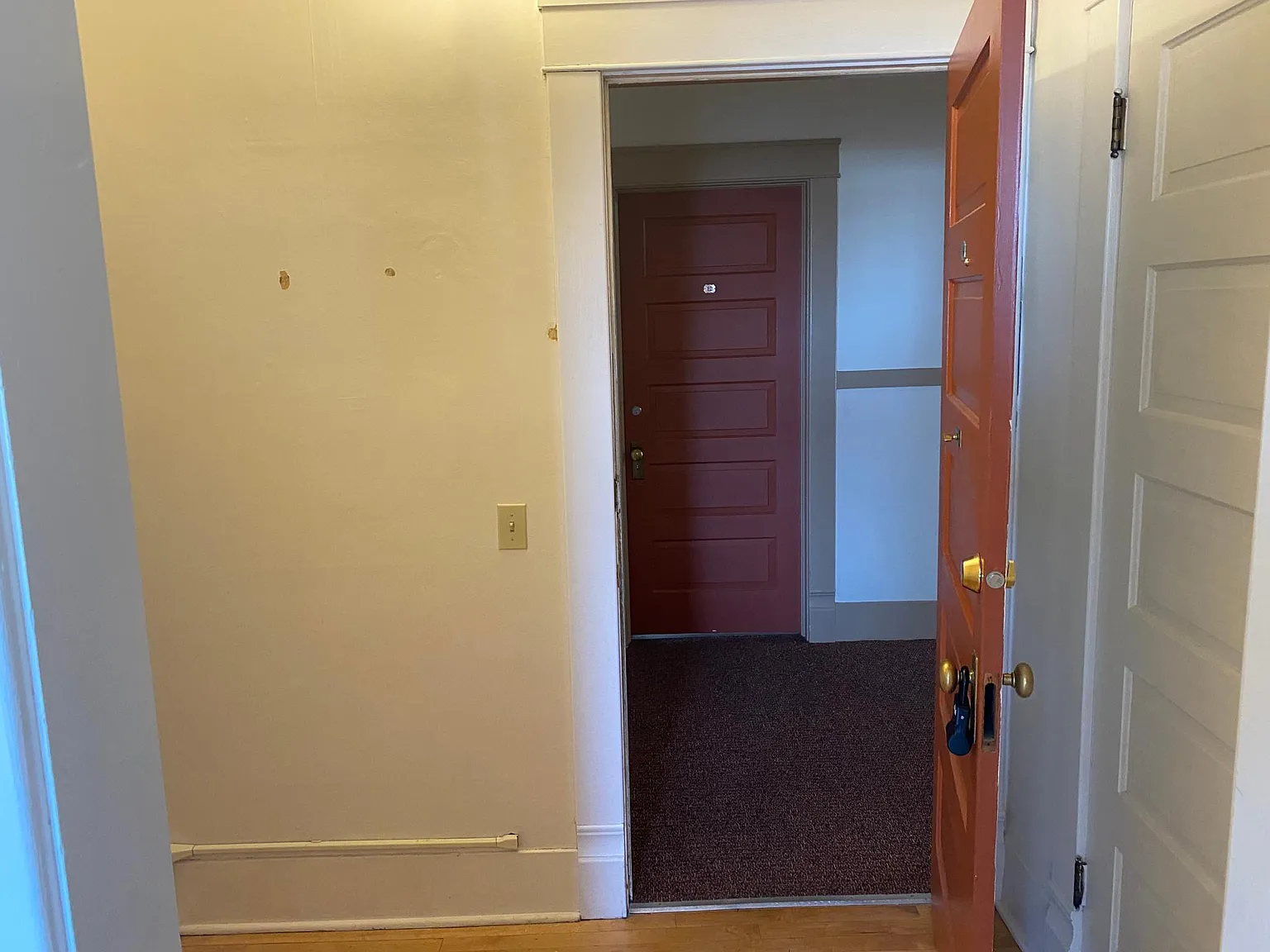 Studio, 400 sqft, $1,150 — Photo 3