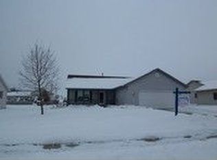710 Leeward Ln, Oregon, WI 53575