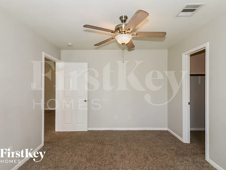 7006 Dawn Bloom Ln — Photo 10