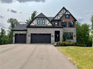 1911 Kimberly Ct, Sewickley, PA 15143