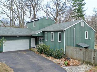 23 Box Turtle Ln, Windsor, CT 06095