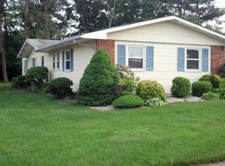 12 Whitman St, Brick, NJ 08724