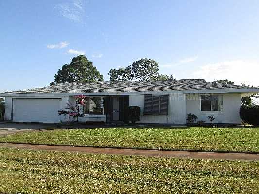 1st image of 3173 Montclair Cir