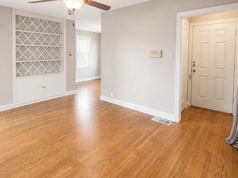 1605 Pearl St #B — Photo 6