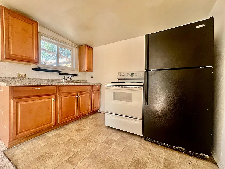 3977 S Acoma St #1/2 — Photo 4