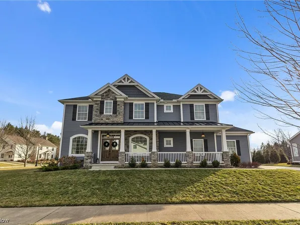 2473 Westwood Cir, Hudson, OH 44236