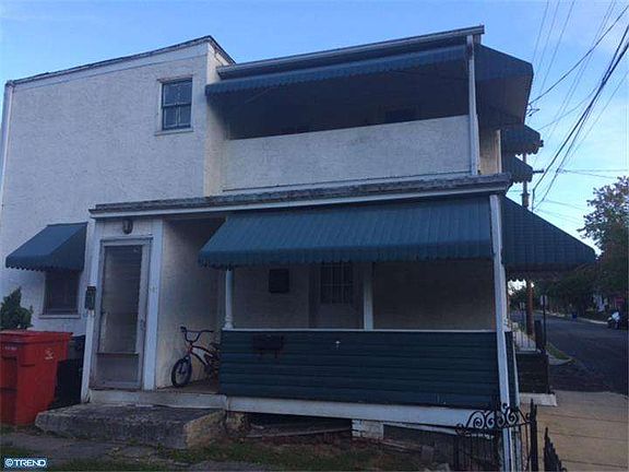 2nd image of 313 N York St