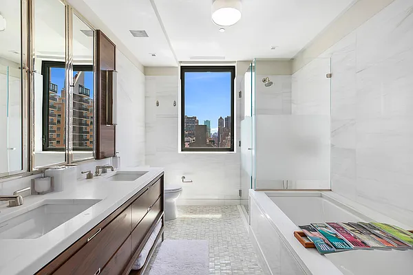 Rented by Douglas Elliman | media 16