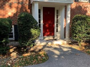 2 Powder House Ln APT 5, Manchester, MA 01944