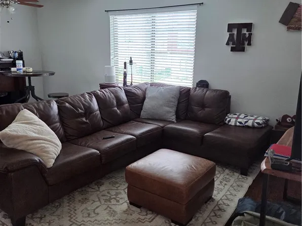703 Gaytha Cir APT D, Bryan, TX 77801