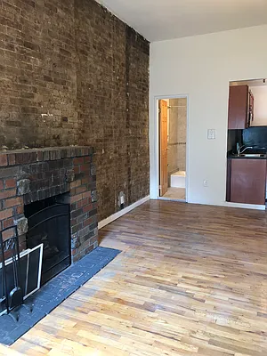 Rented by AJ Clarke | media 10