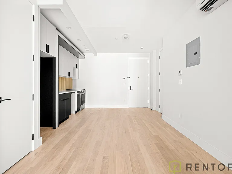 22 Frost St #202 — Photo 5
