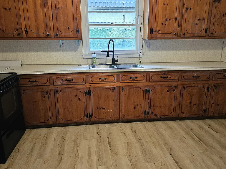 823 Marvin Rd — Photo 3