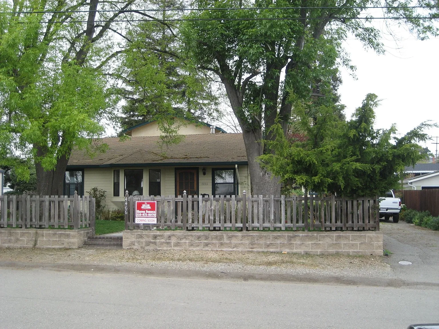 4466 Paradise Knls photo 1