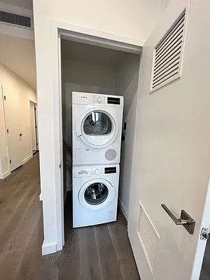 Rented by Nest Seekers International | media 42