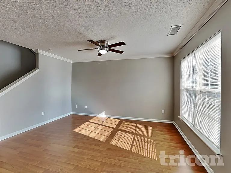 124 Grayland Rd — Photo 4