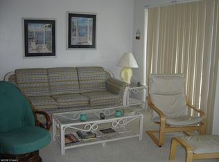 9201 Coast Guard Rd #H104, Emerald Isle, NC 28594