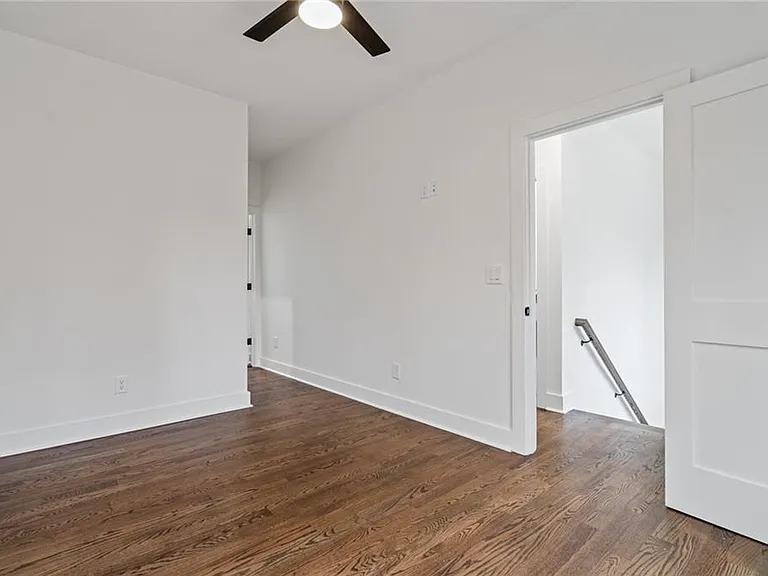 1453 Bridges Ave SW — Photo 19