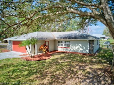 102 Mango Rd NE, Lake Placid, FL, 33852