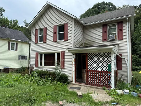 1201 Riverside Dr, Oil City, PA 16301