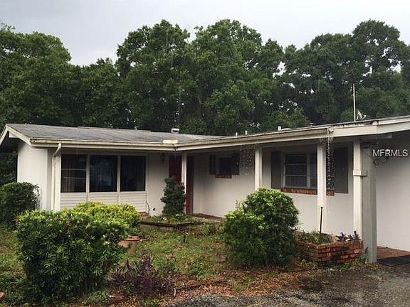 3rd image of 1306 Eckles Dr