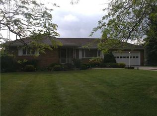 5324 Orchard Pl, Northwood, OH 43619