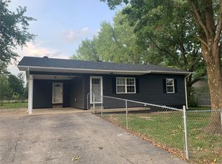 5044 Linwood Dr, Poplar Bluff, MO 63901