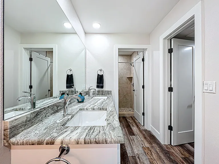 7 1407 Pine Lake Drive Bld C — Photo 36